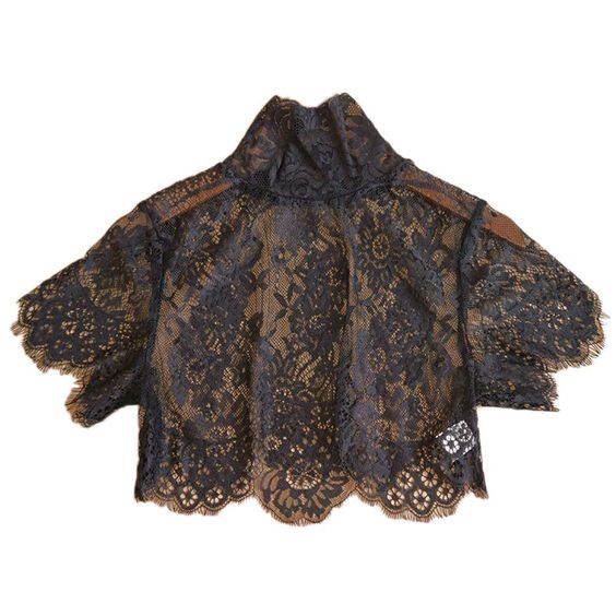 PRICES MAY VARY. Lace Button closure Hand Wash Only Beautiful, noble and elegant;Delicate woman, start by these fashion collar, woman’s wardrobe essentials. Soft material: made of quality , which is skin-friendly and breathable, easy to wash and doesn’t fade, comfortable for you to wear in daily life. Easy to wash and isn’t stiff. Offers a stylish and lightweight design that can go under any dress, shirt, sweater, cardigan, blouse and suit, etc.it is the most featured accessory. Occasion: Fake s