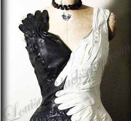 4 Reasons to have a Dress Form in your Bedroom -