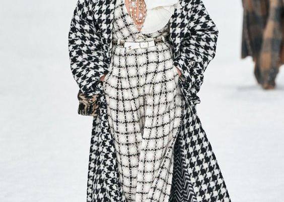 Chanel News, Collections, Fashion Shows, Fashion Week Reviews, and More
