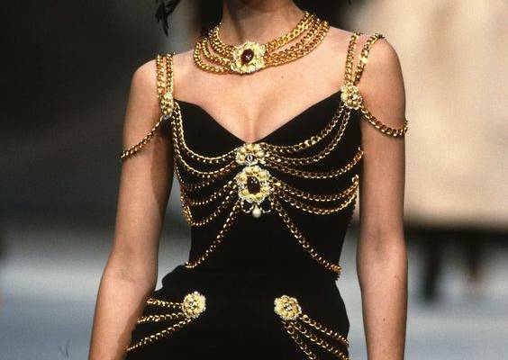 Karl Lagerfeld's 100 Greatest Chanel Runway Moments