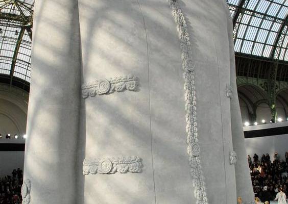 An Homage to an Iconic Jacket, Spring/Summer 2008 Haute Couture