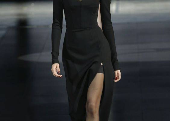 Fendi kicks off Milan Fashion Week with a physical show