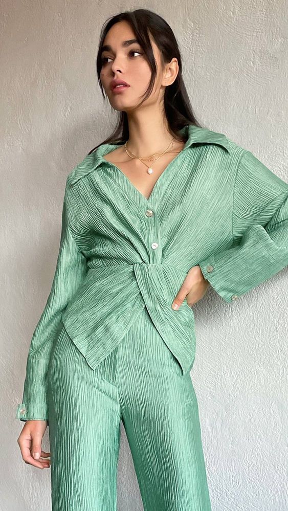 An Expert Told Me the 5 Most Soothing Colors to Wear RN