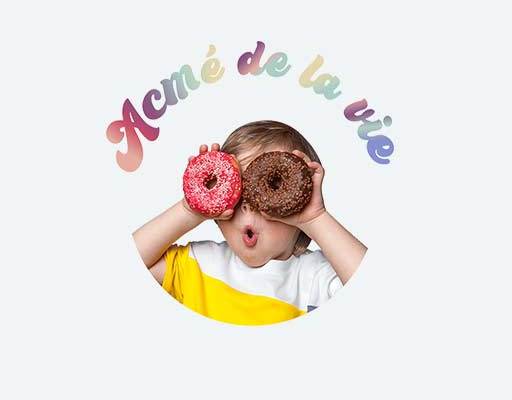 甜甜圈小男孩可爱小男孩圆圈彩色英文字母