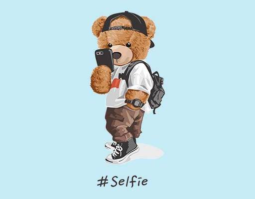 可爱卡通小熊矢量背包小熊卡通素材戴帽子的小熊矢量拍照小熊棕色毛绒玩具