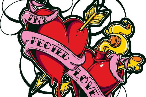 时尚潮流裁片印花服装：被爱感染的红色心形图案