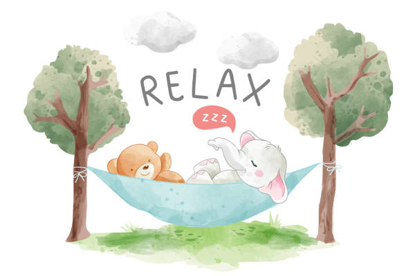 可爱动物主题裁片印花服装，轻松休闲风格