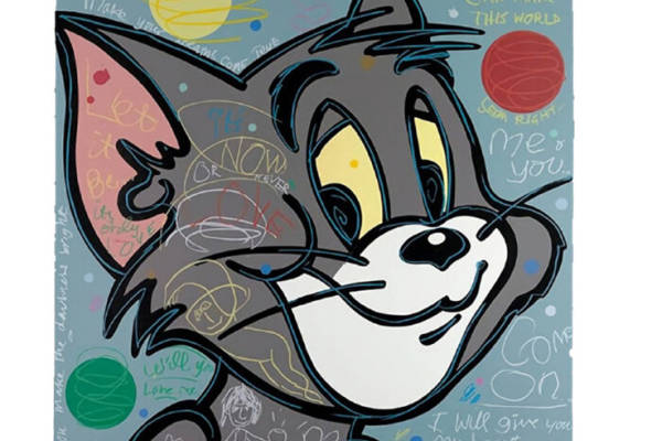 经典卡通角色裁片印花服装，增添趣味与活力