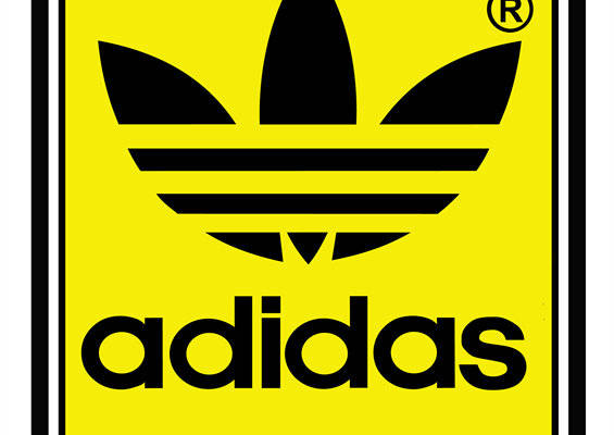 经典三条纹裁片印花服装:adidas品牌标志性设计