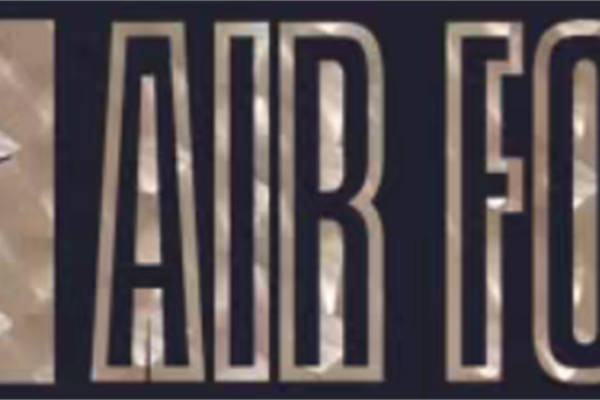 探索经典:Nike Air Force 1裁片印花服装印花设计