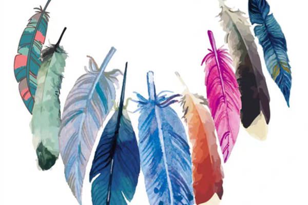 多彩羽毛裁片印花服装:展现个性与时尚的完美结合
