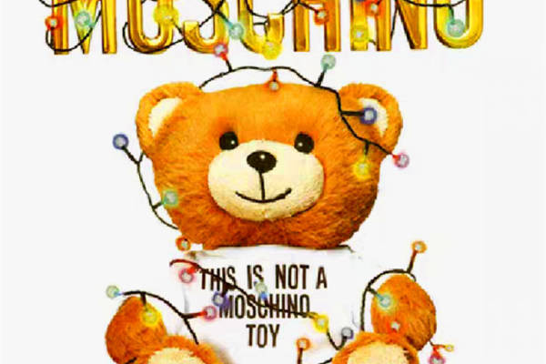 时尚品牌裁片印花服装：Moschino小熊图案设计