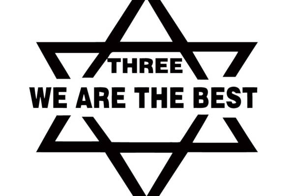 时尚六角星裁片印花服装：展现个性与团队精神的完美融合