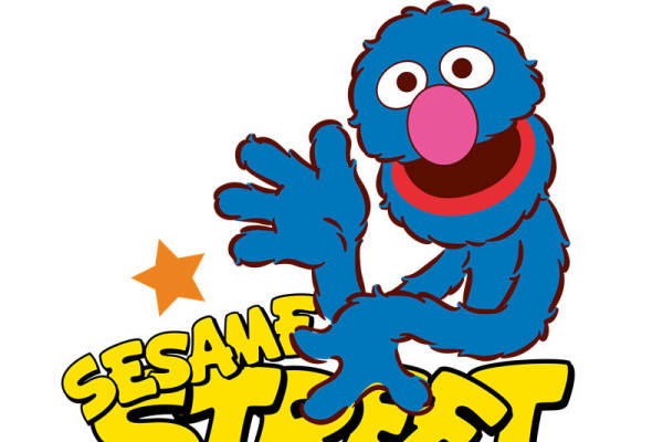 经典卡通角色裁片印花服装，趣味街头风格服装印花设计