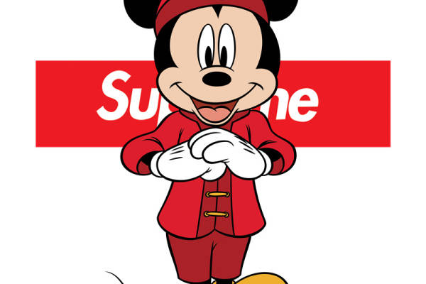 时尚米奇裁片印花服装，经典卡通元素的现代演绎