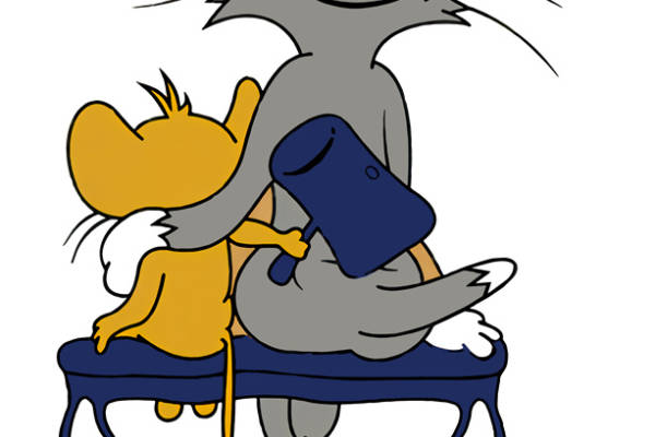 经典卡通裁片印花服装:汤姆和杰瑞的趣味互动