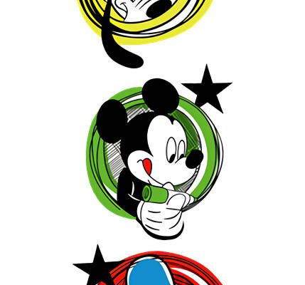 创意卡通裁片印花服装:自拍主题时尚设计