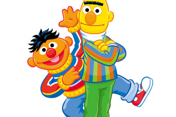 卡通裁片印花服装：活泼可爱风格，适合儿童和青少年