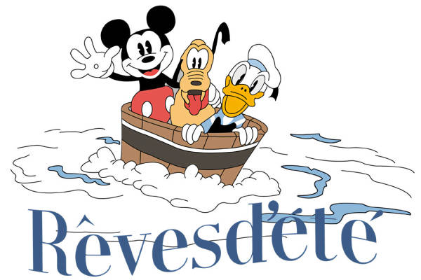 经典卡通裁片印花服装：米奇与朋友们的梦幻之旅