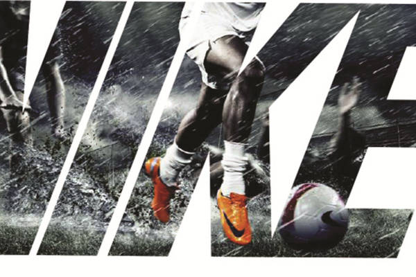足球主题裁片印花服装 展现运动激情与活力