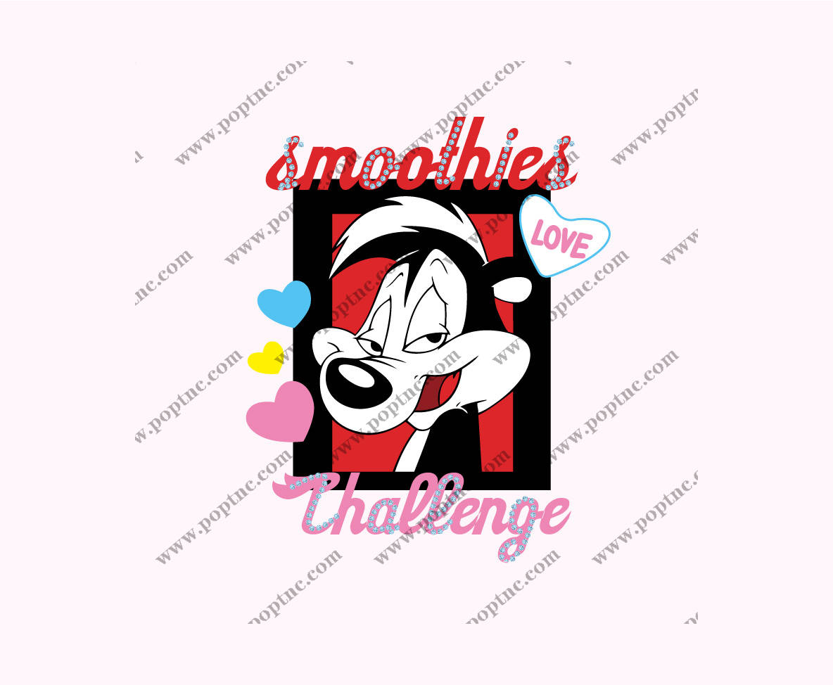 经典卡通裁片印花服装,展现个性与爱的挑战