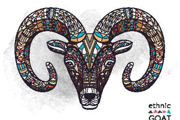 民族风山羊头裁片印花服装，展现独特文化魅力的服装印花设计