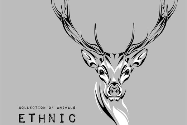 民族风格鹿头裁片印花服装，展现独特个性的时尚选择