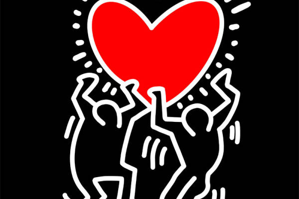 创意心形裁片印花服装，传递爱与温暖