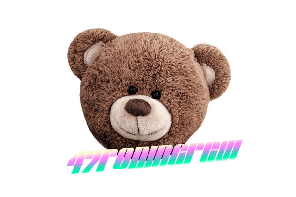 可爱卡通熊头裁片印花服装，增添趣味与个性