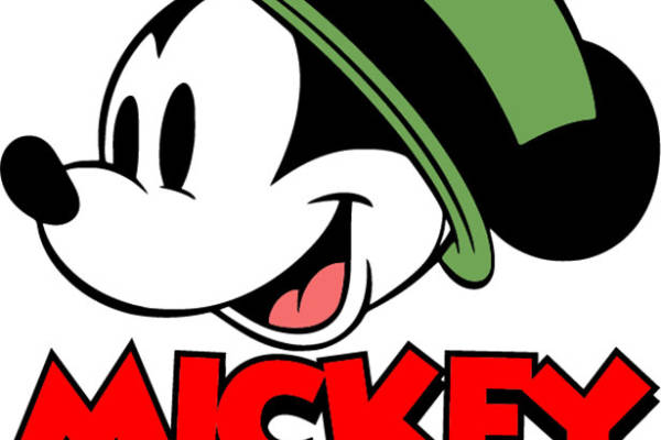 经典米奇老鼠裁片印花服装：童年回忆的时尚演绎