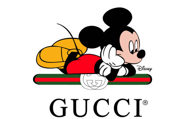 探索GUCCI与迪士尼米奇裁片印花服装的艺术融合