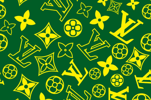 时尚经典绿色服装印花：黄色图案与字母的完美融合