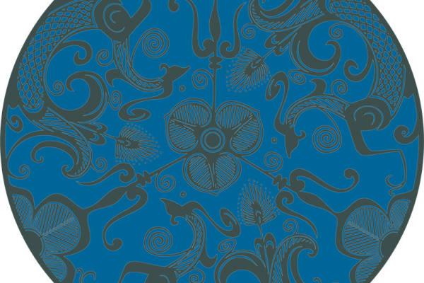 优雅蓝色海洋生物裁片印花服装,展现自然之美