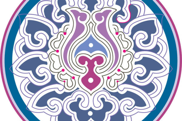 传统与现代融合的圆形裁片印花服装设计