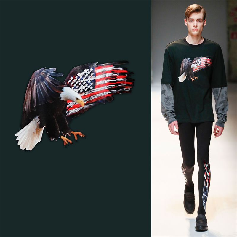 美国国旗鹰图案裁片印花服装，展现自由与力量的象征