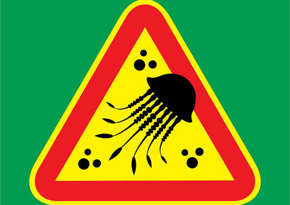 创意裁片印花服装：警示标志风格设计