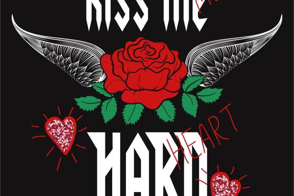 时尚个性裁片印花服装:Kiss Me Hard Heart玫瑰翅膀设计