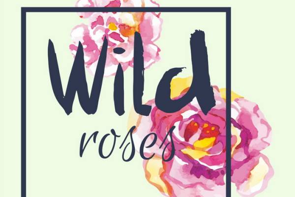 自然之美：野玫瑰主题裁片印花服装印花设计