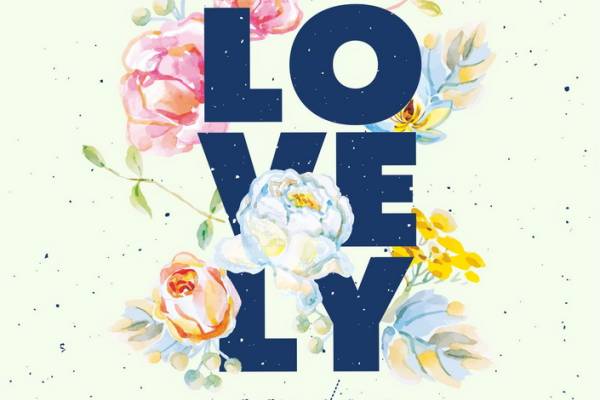 春日花园主题裁片印花服装: 浪漫花卉与清新风格