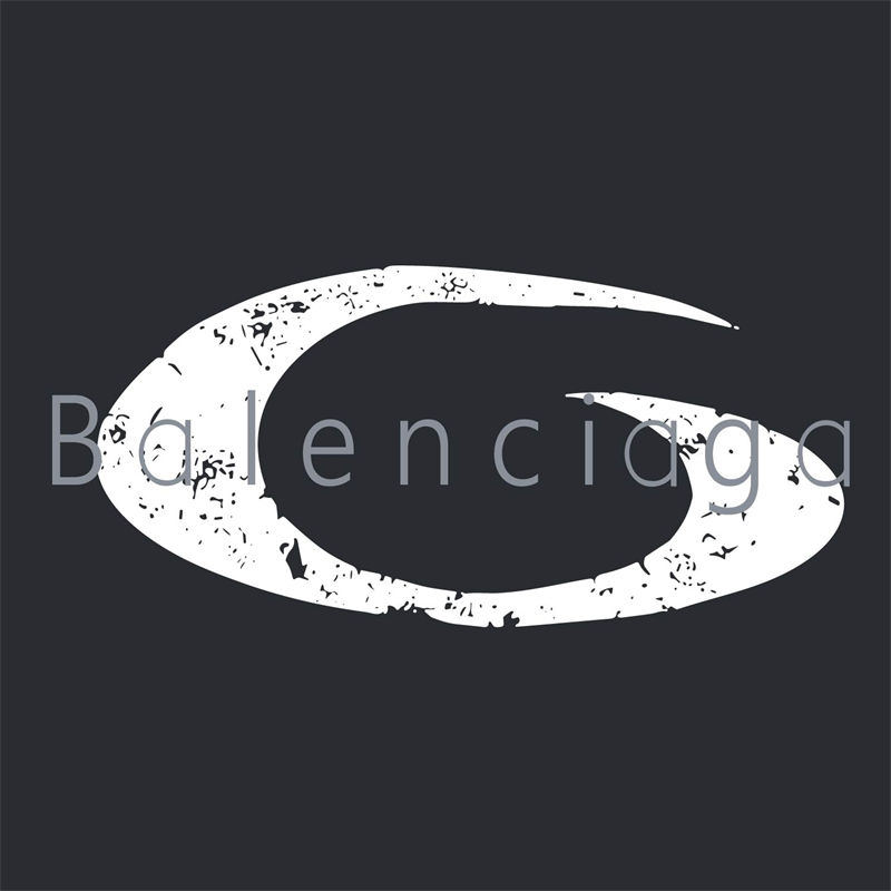 探索Balenciaga裁片印花服装：时尚与艺术的完美融合