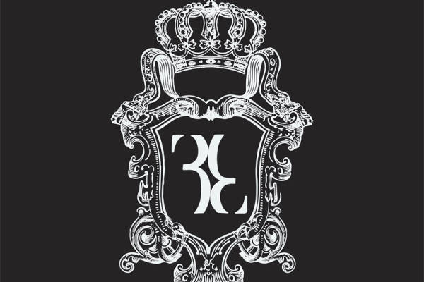 皇家风格裁片印花服装：优雅与尊贵的象征