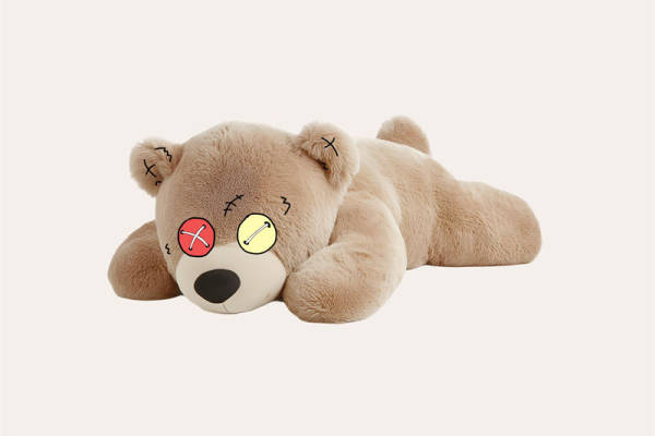 创意独特裁片印花服装：可爱睡眼惺忪小熊图案