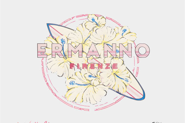 时尚艺术风格裁片印花服装 展现个性与品味