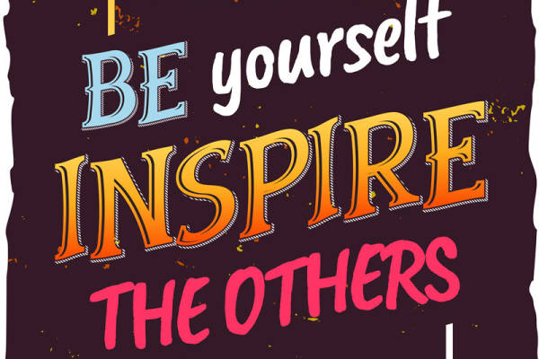 激励自我，启发他人：独特裁片印花服装印花设计