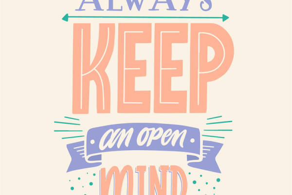 时尚裁片印花服装：保持开放心态的潮流设计