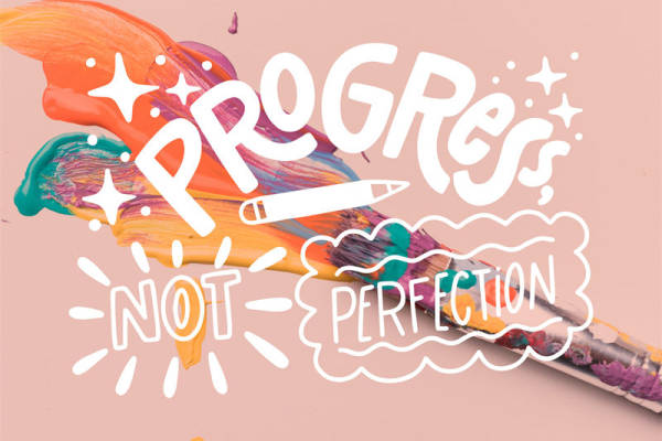 绽放的花语:裁片印花服装的浪漫与创新