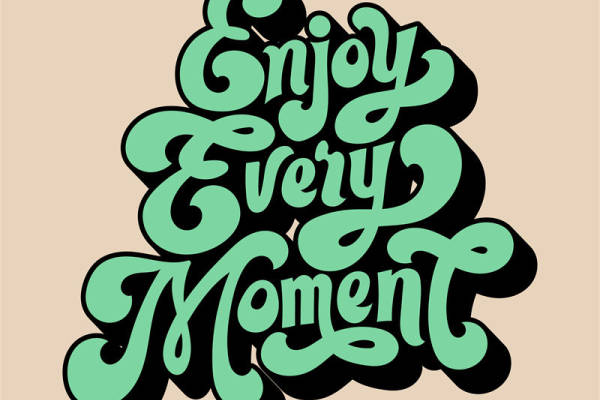 享受每一刻，时尚裁片印花服装