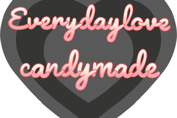 浪漫心形裁片印花:打造个性服装的完美选择