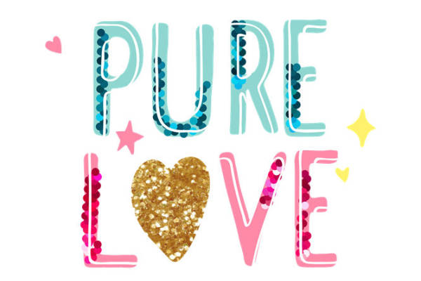 纯色亮片心形裁片印花，打造独特服装设计